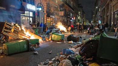 Photo of Протесты во Франции: тысячи людей требуют отставки президента