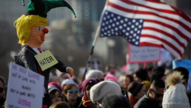 Photo of Индонезия: Протесты против антикоррупционной политики президента