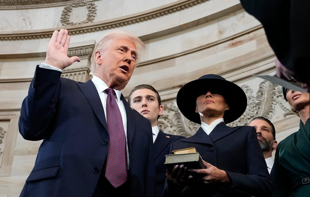 США: Импичмент президента Дональда Трампа